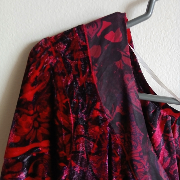 Apt.9 Velvet Baby Doll Style Tunic Shirt 1X Red Vampy Velour Y2K Grunge - Picture 6 of 11